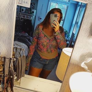 Colorful vintage long sleeve
